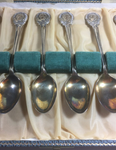 6 Sterling Silver Churchill Teaspoons