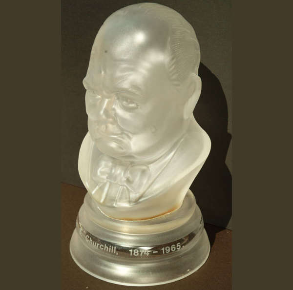 Glass Bust of Winston Churchill – Webb Corbett Crystal