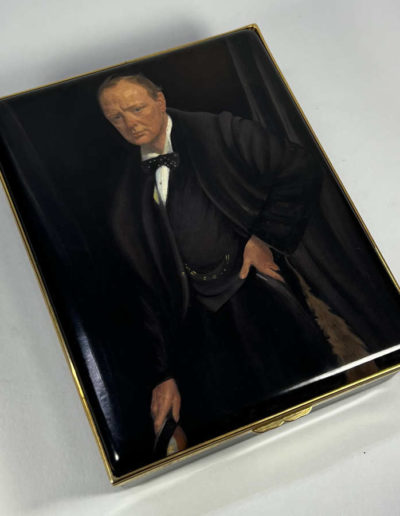 Churchill Halcyon Days Commemorative Enamels Box