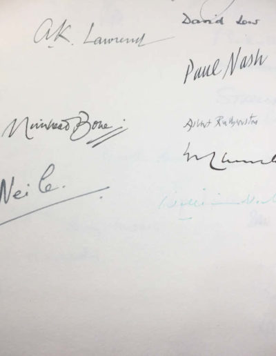 The Legion Book: Churchill's Signature
