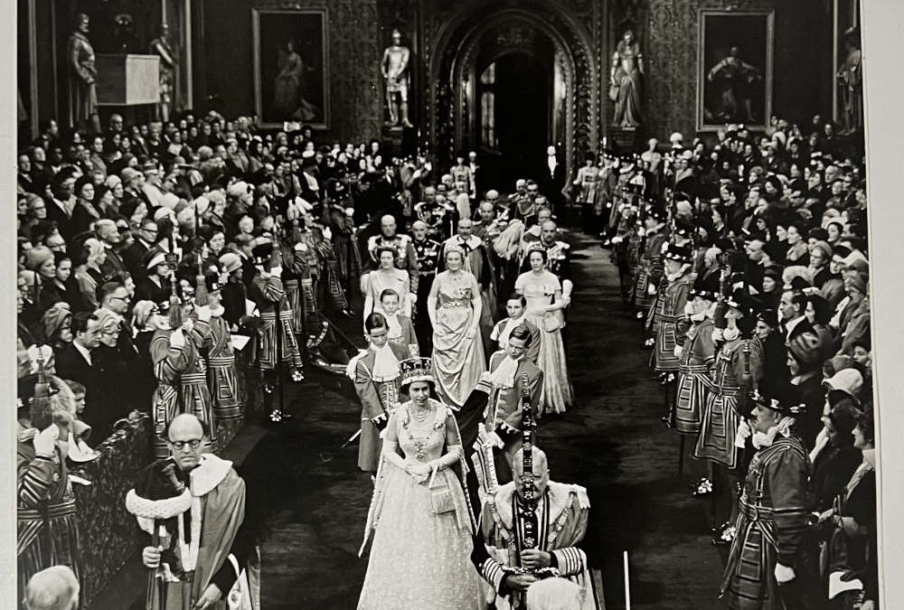 Press Photograph: Queen Elizabeth II Opening Parliament