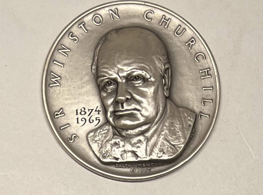 Churchill Memorial Medal in Solid Silver