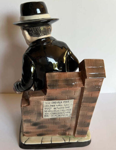 Back view: Churchill The Bricklayer