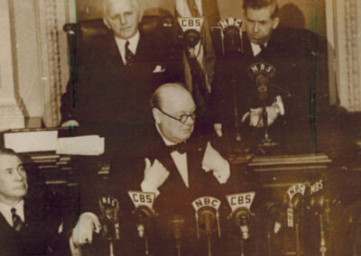 Winston Churchill photo: US Senate 1941