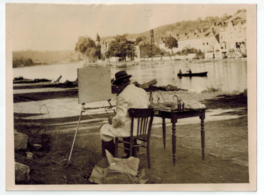 Press Photograph: Churchill Painting