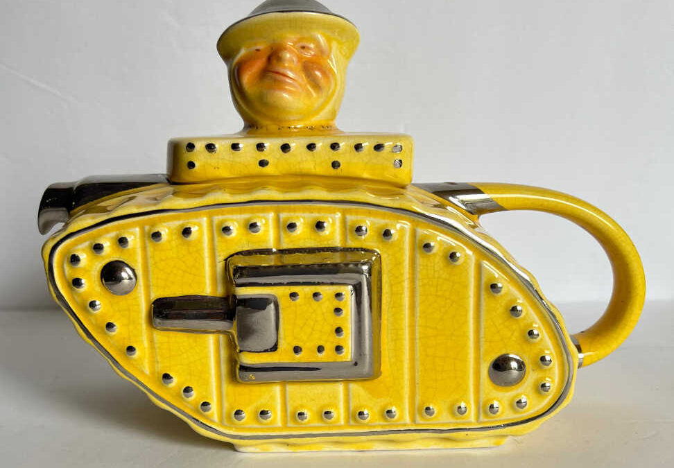 Churchill Tank Teapot – Yellow