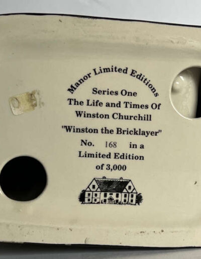 Winston The Bricklayer Black #168: Base