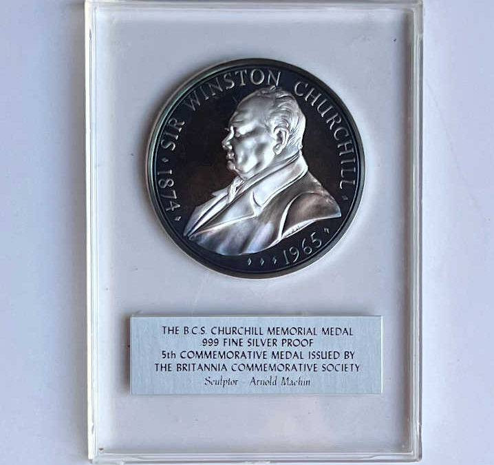 Churchill Memorial Medal, 1967. Machin