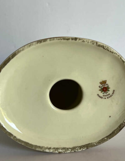 Floral China - Churchill Bust: Base