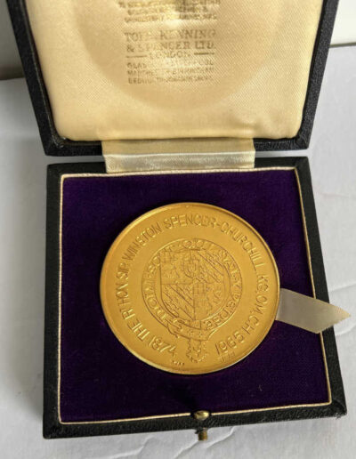 Churchill Memorial Medal, 1965: Reverse