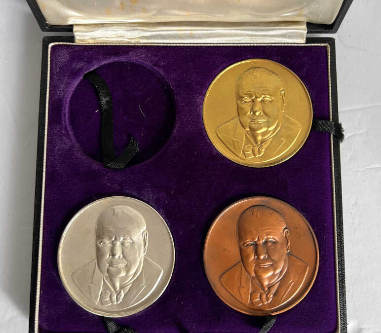 3 Churchill Memorial Medals, 1965