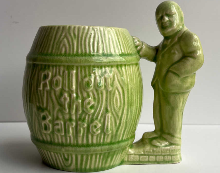 Churchill Green Tankard / Mug: Wade Heath Burslem 1941