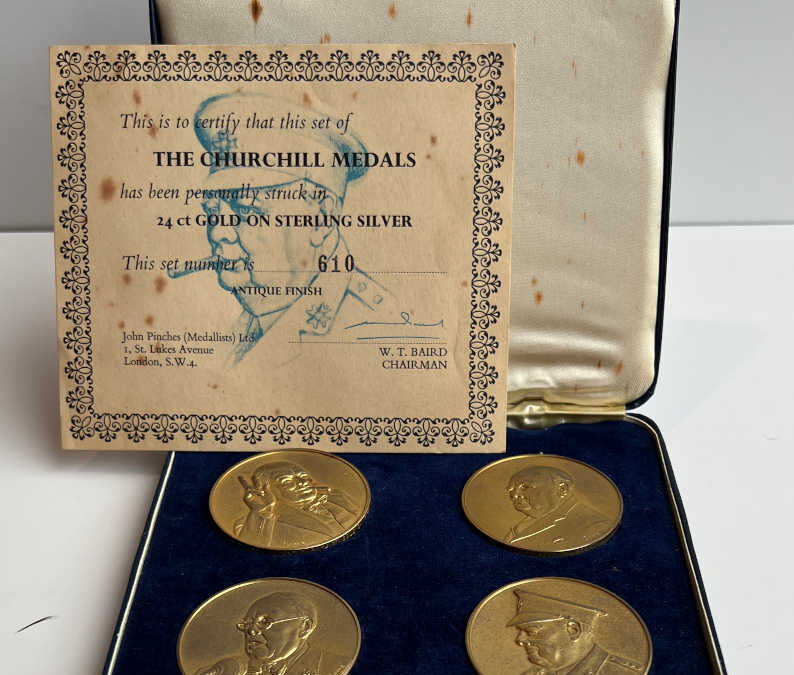Churchill Medals/Medallions: 25th Anniversary of Peace in Europe