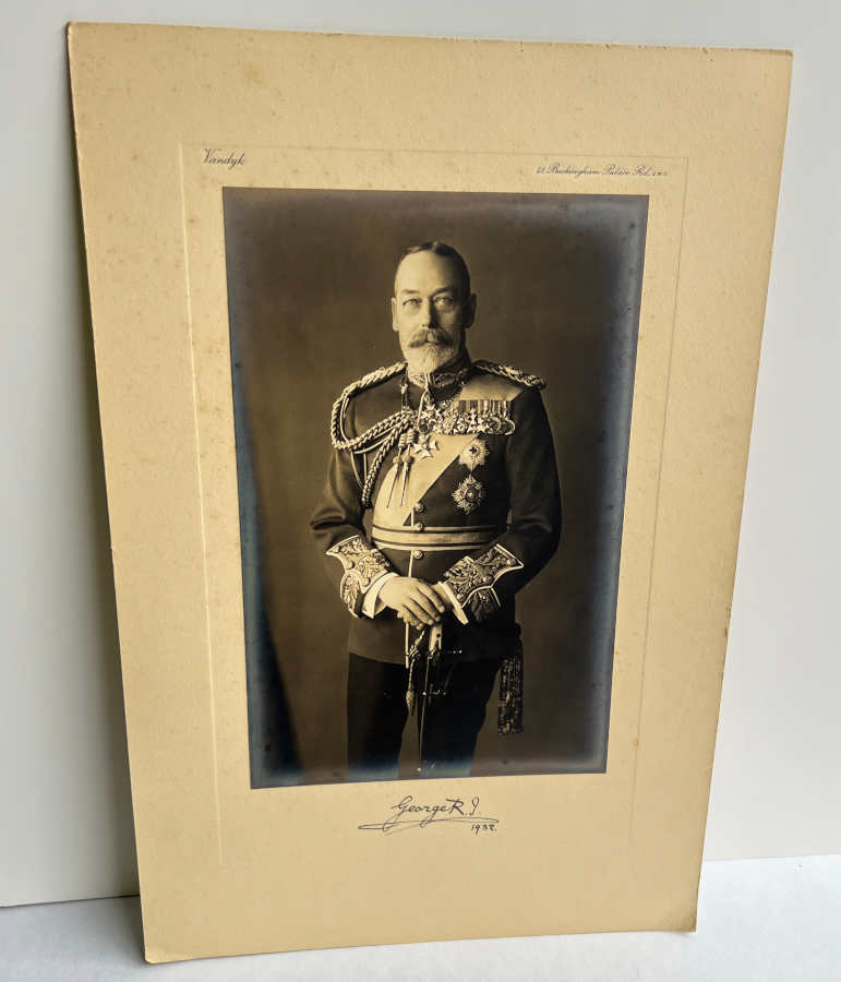 Signed Vandyk Photograph of King George V Signed Vandyk Photograph of King George V
